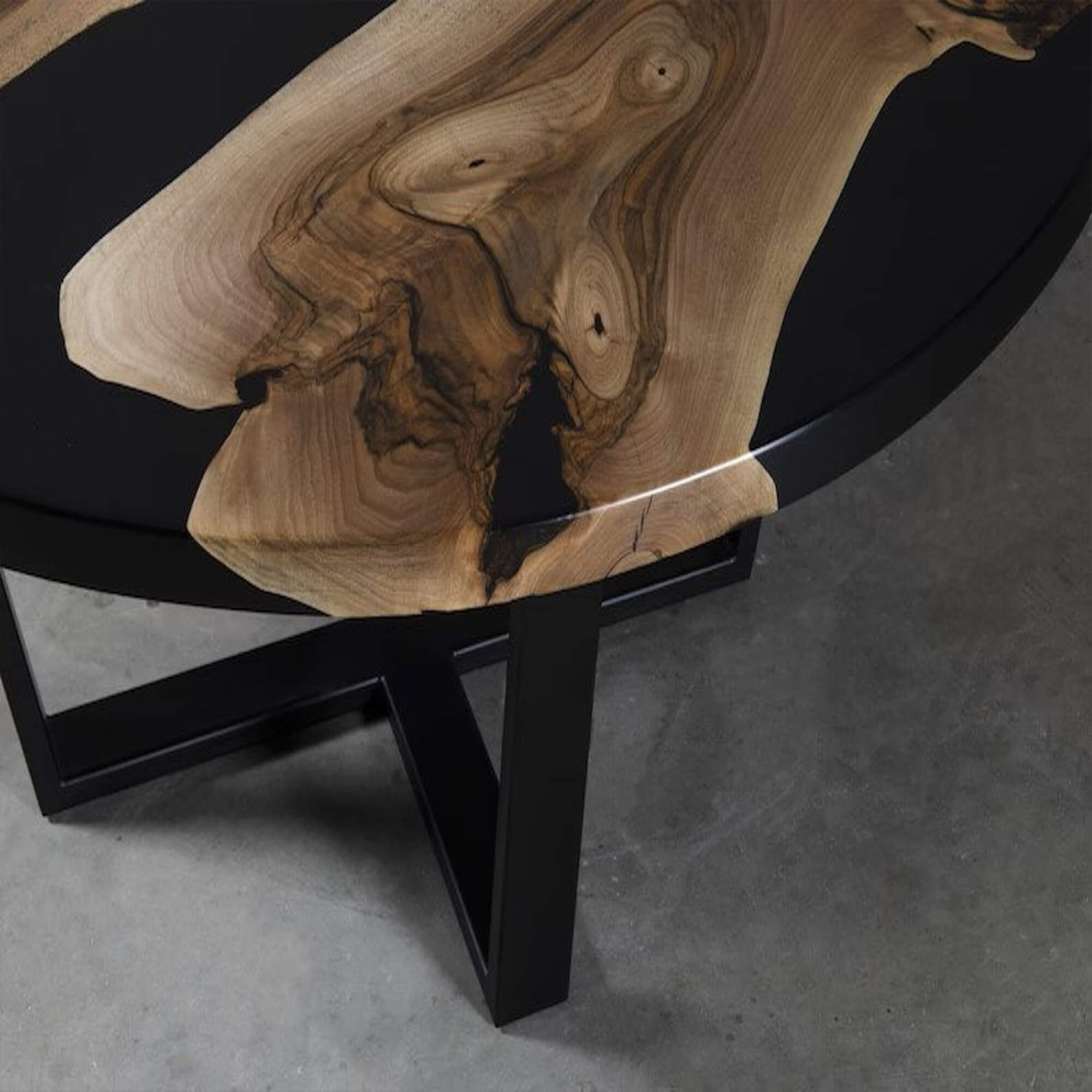 Custom Black Walnut Epoxy Resin Round Coffee Table Black Resin