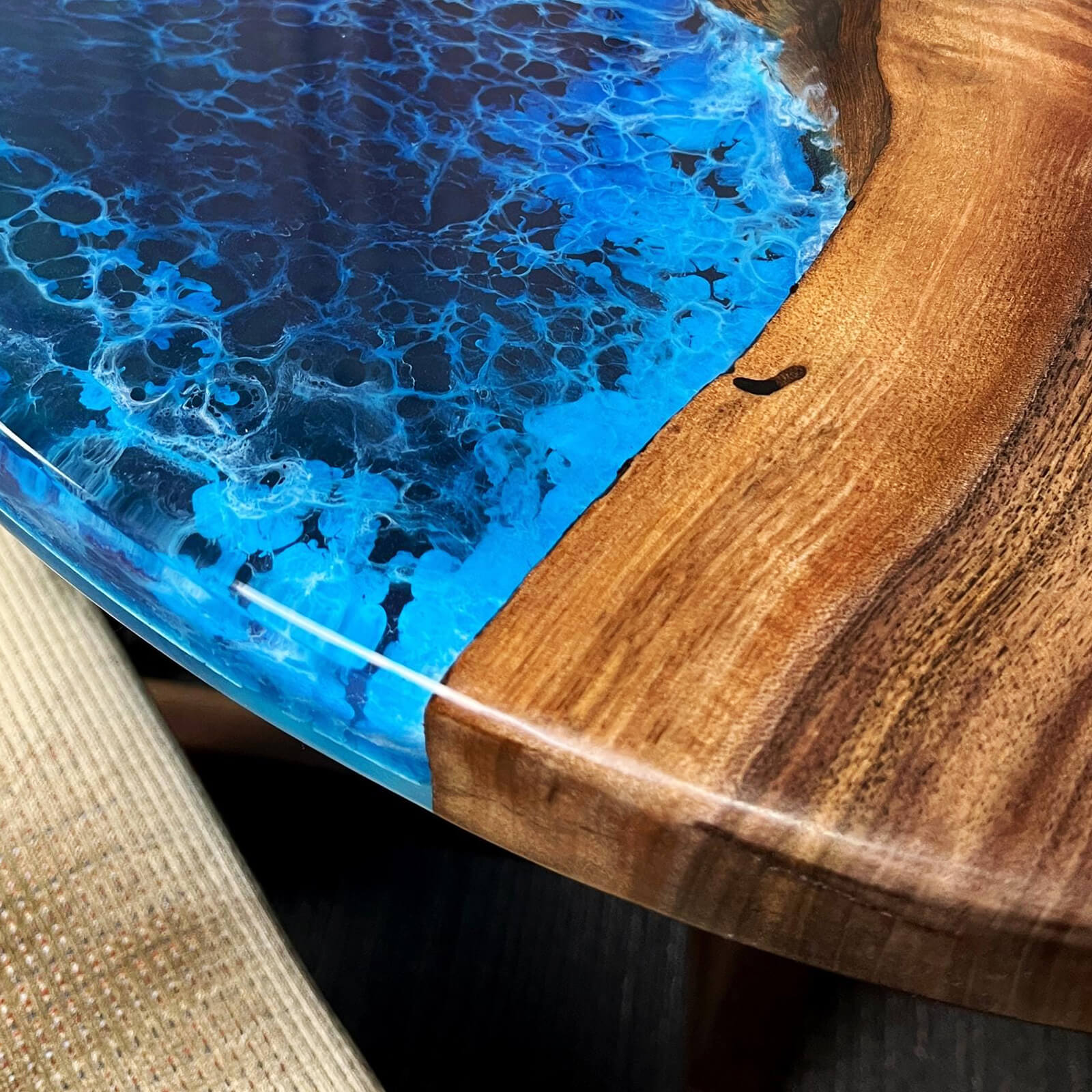 Custom Black Walnut Epoxy Resin Round Coffee Table Blue Resin