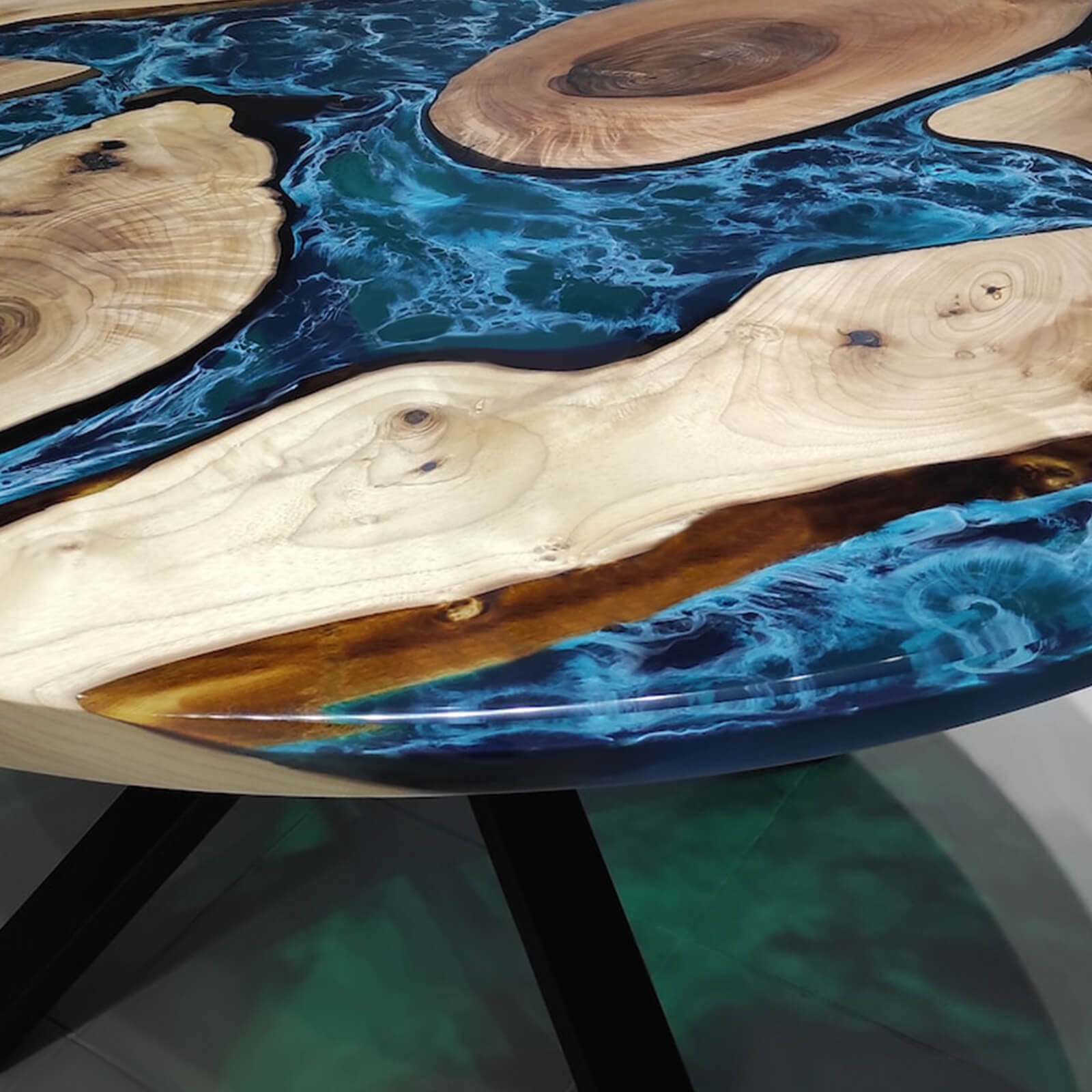 Custom Black Walnut Epoxy Resin Round Coffee Table Blue Resin
