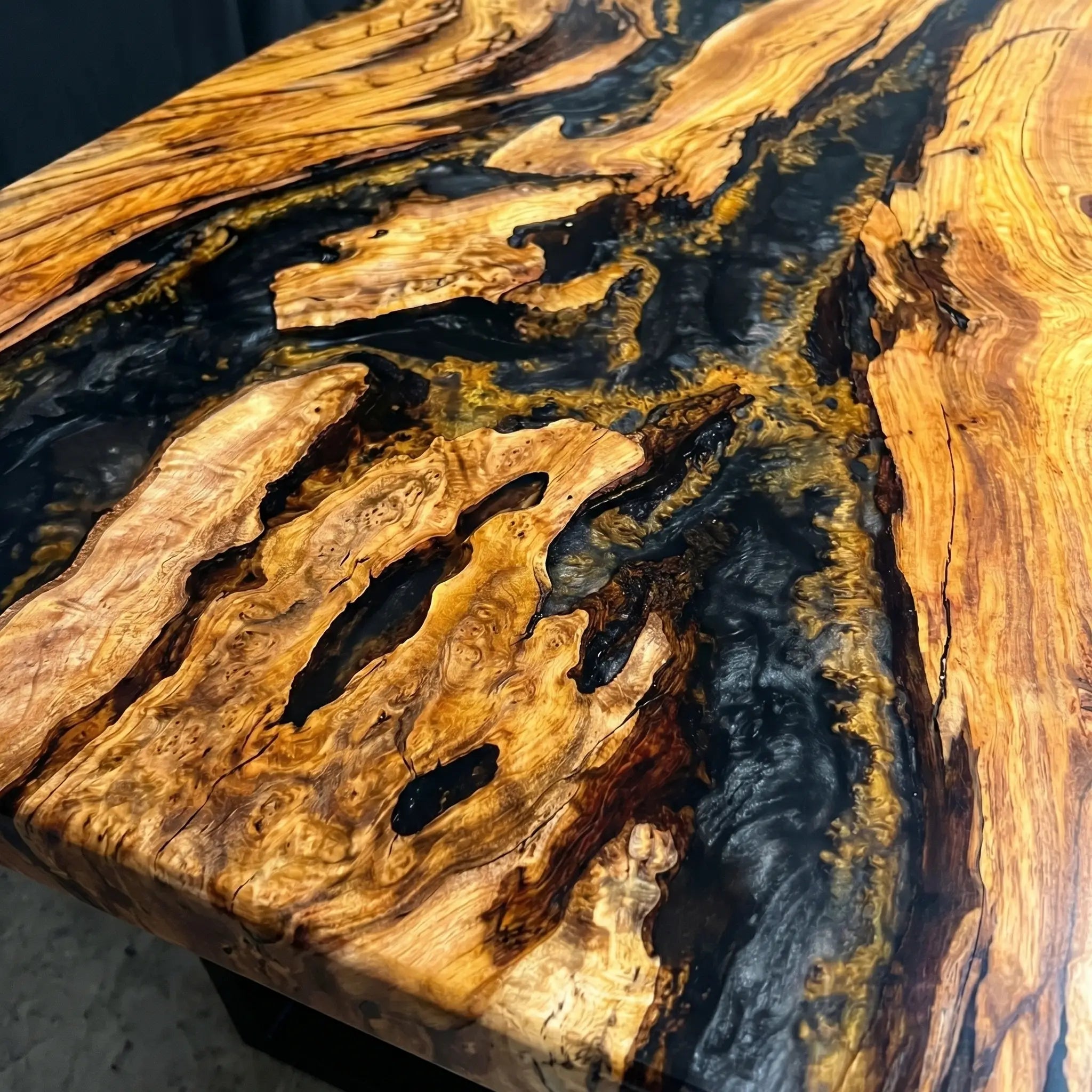 Custom Olive Epoxy Resin River Table Black Gold ERT-47 - image 5 | ThawHome