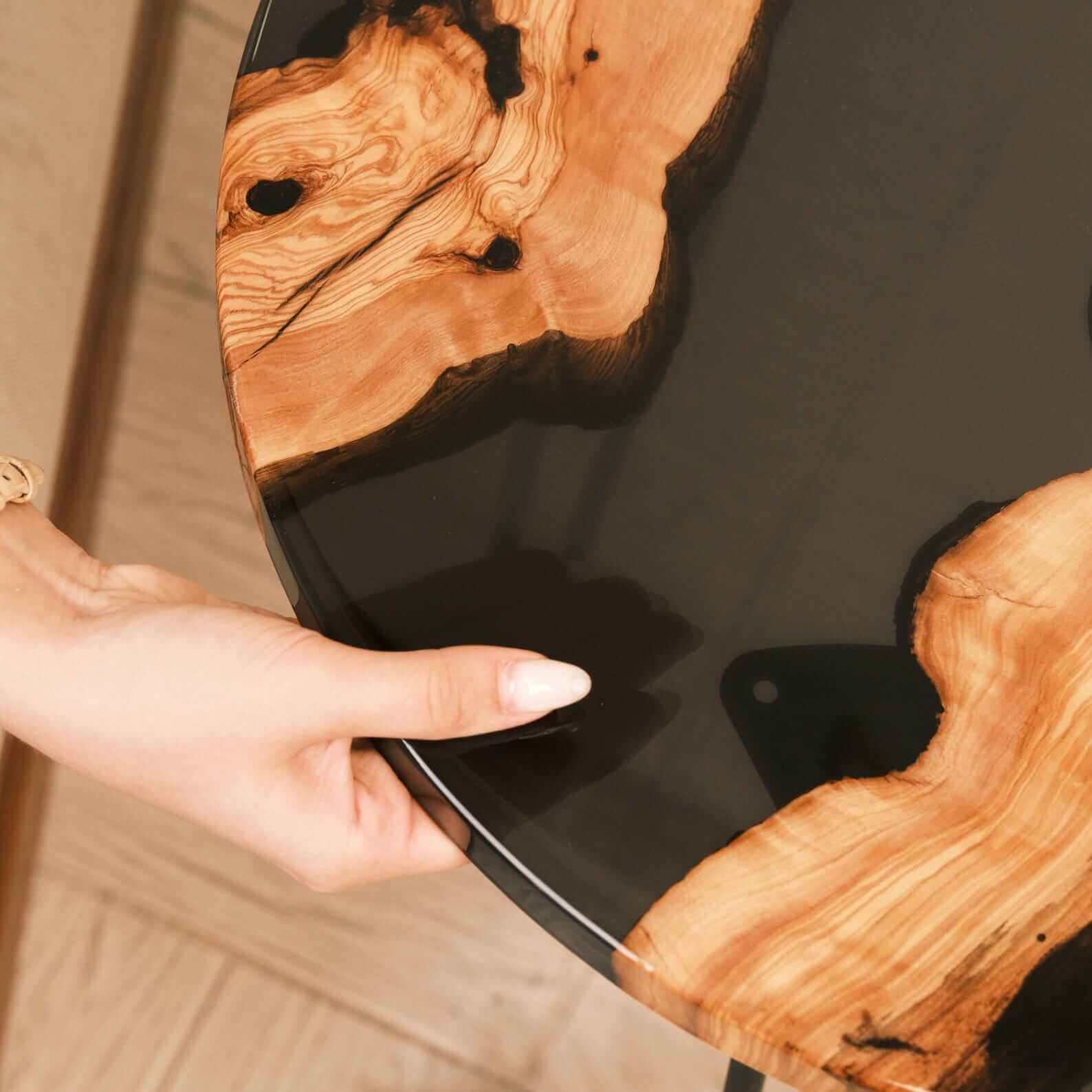 Custom Olive Epoxy Resin Round Coffee Table Black Resin