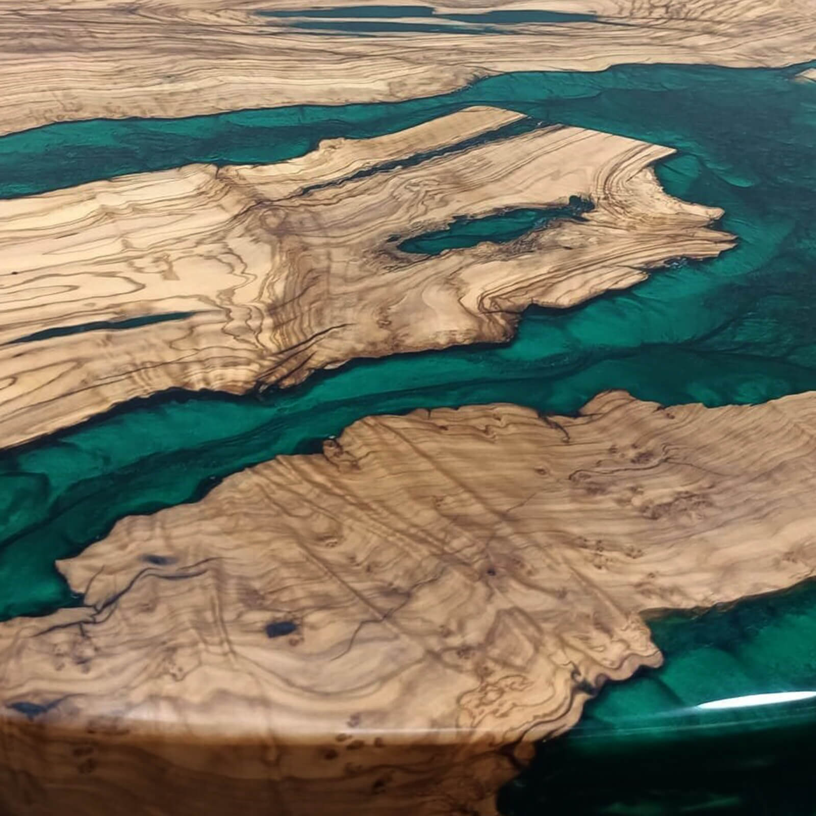 Custom Olive Epoxy Resin Round Coffee Table Green Resin