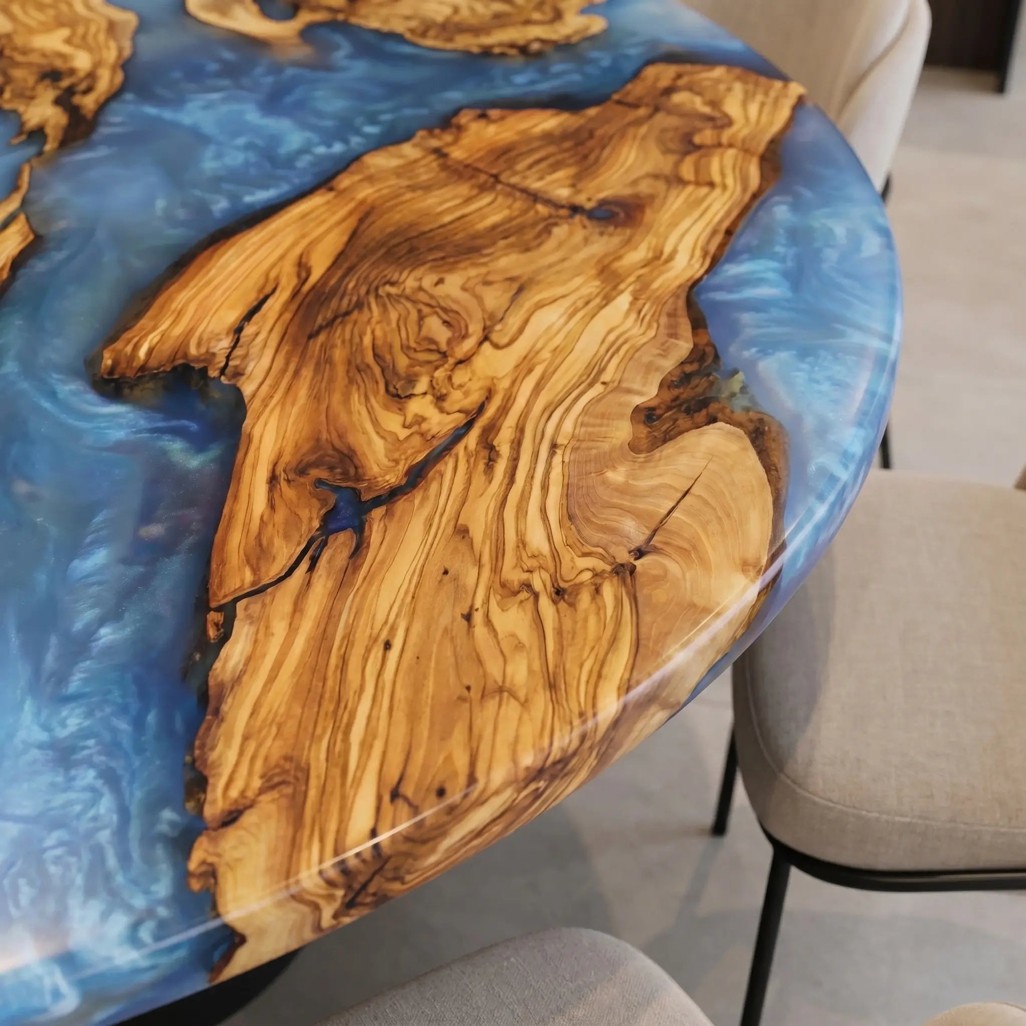 Custom Olive Epoxy Resin Round Coffee Table Grey Resin