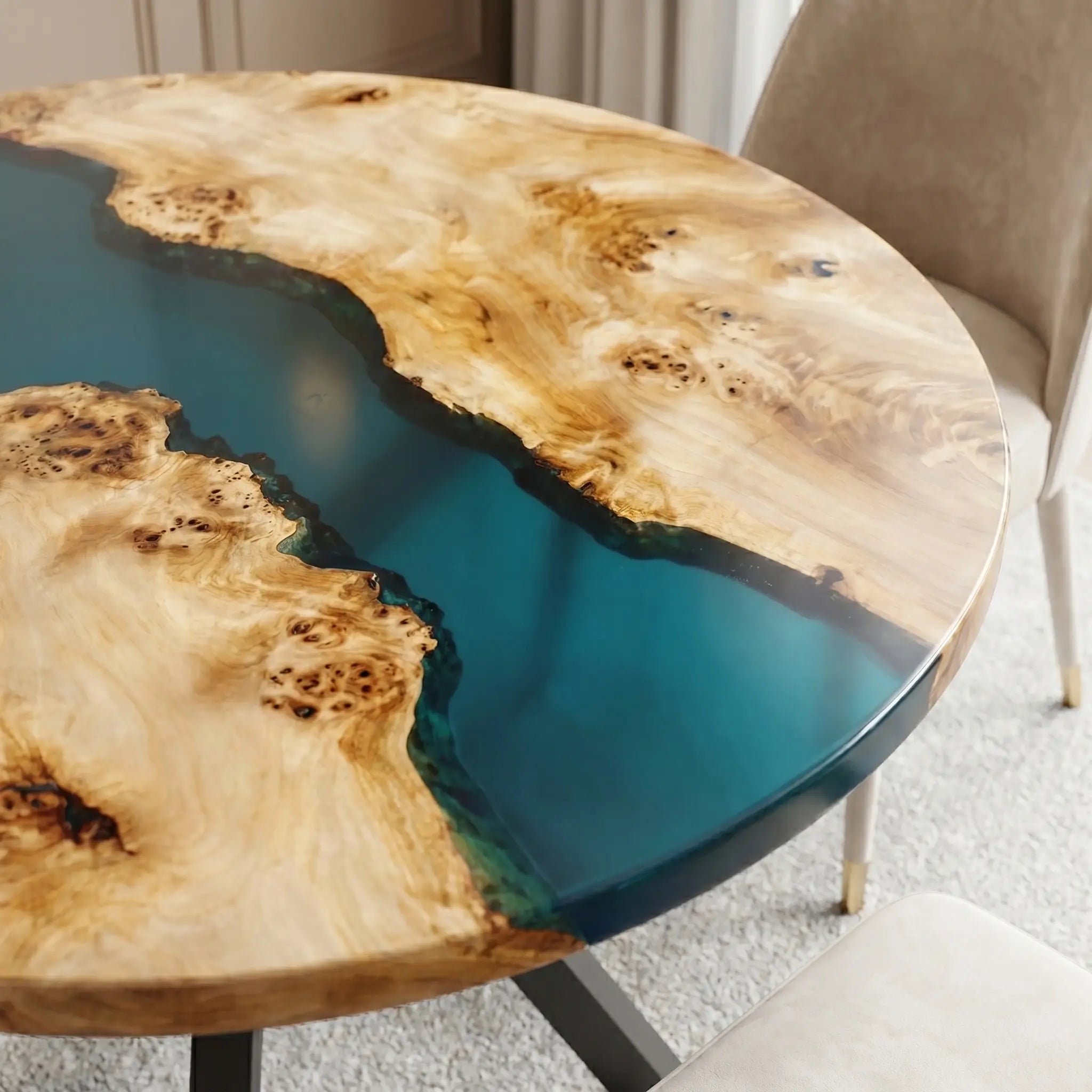Custom Poplar Epoxy Resin Round Coffee Table Blue Resin