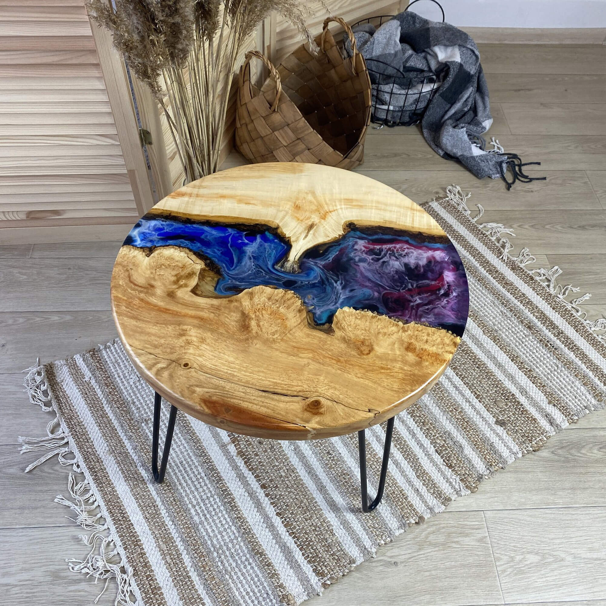 Custom Poplar Epoxy Resin Round Coffee Table Starry Resin