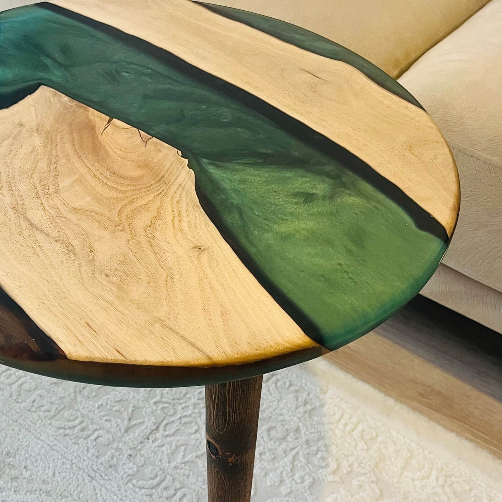 Custom Walnut Epoxy Resin Round Coffee Table Green Resin