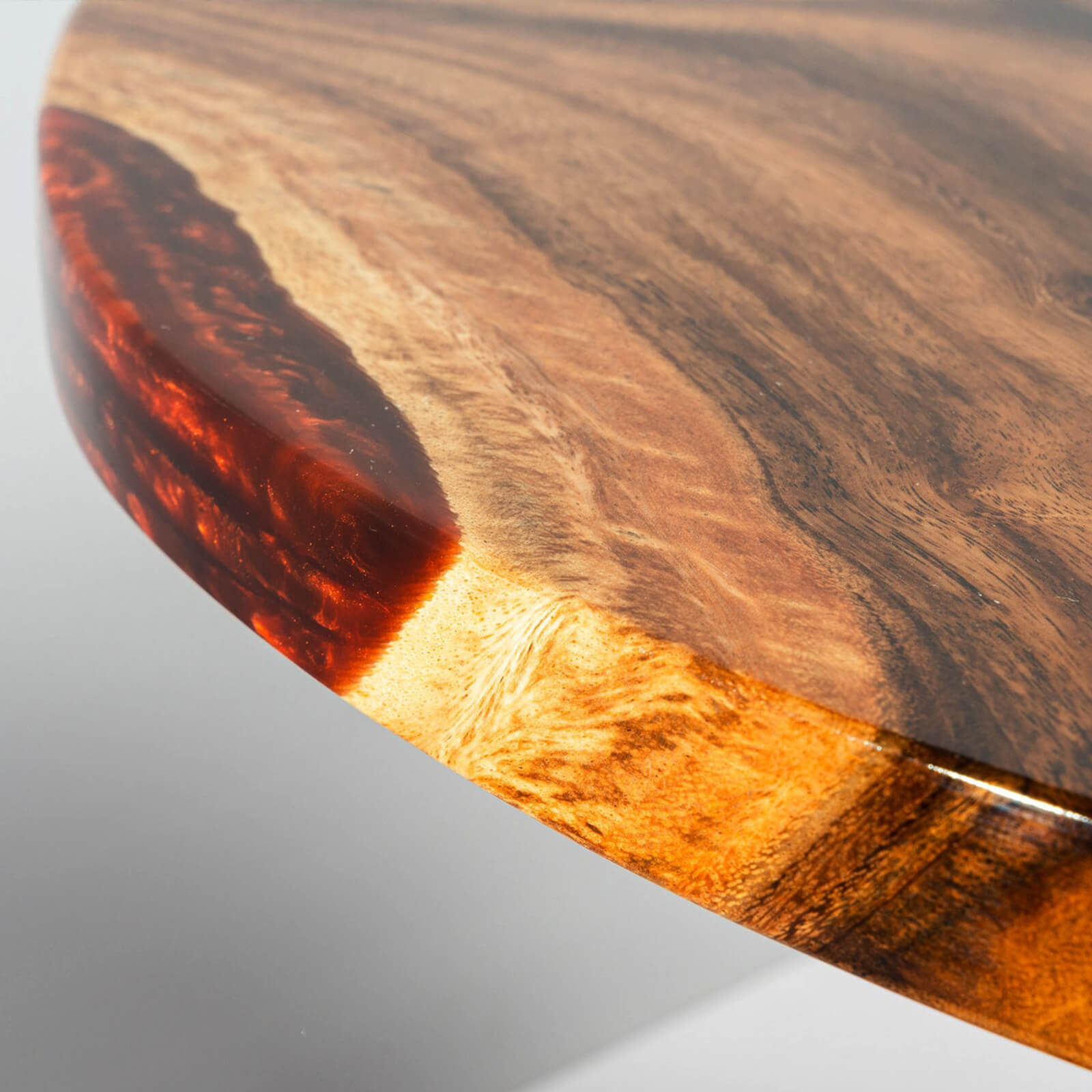 Custom Walnut Epoxy Resin Round Coffee Table Red Resin