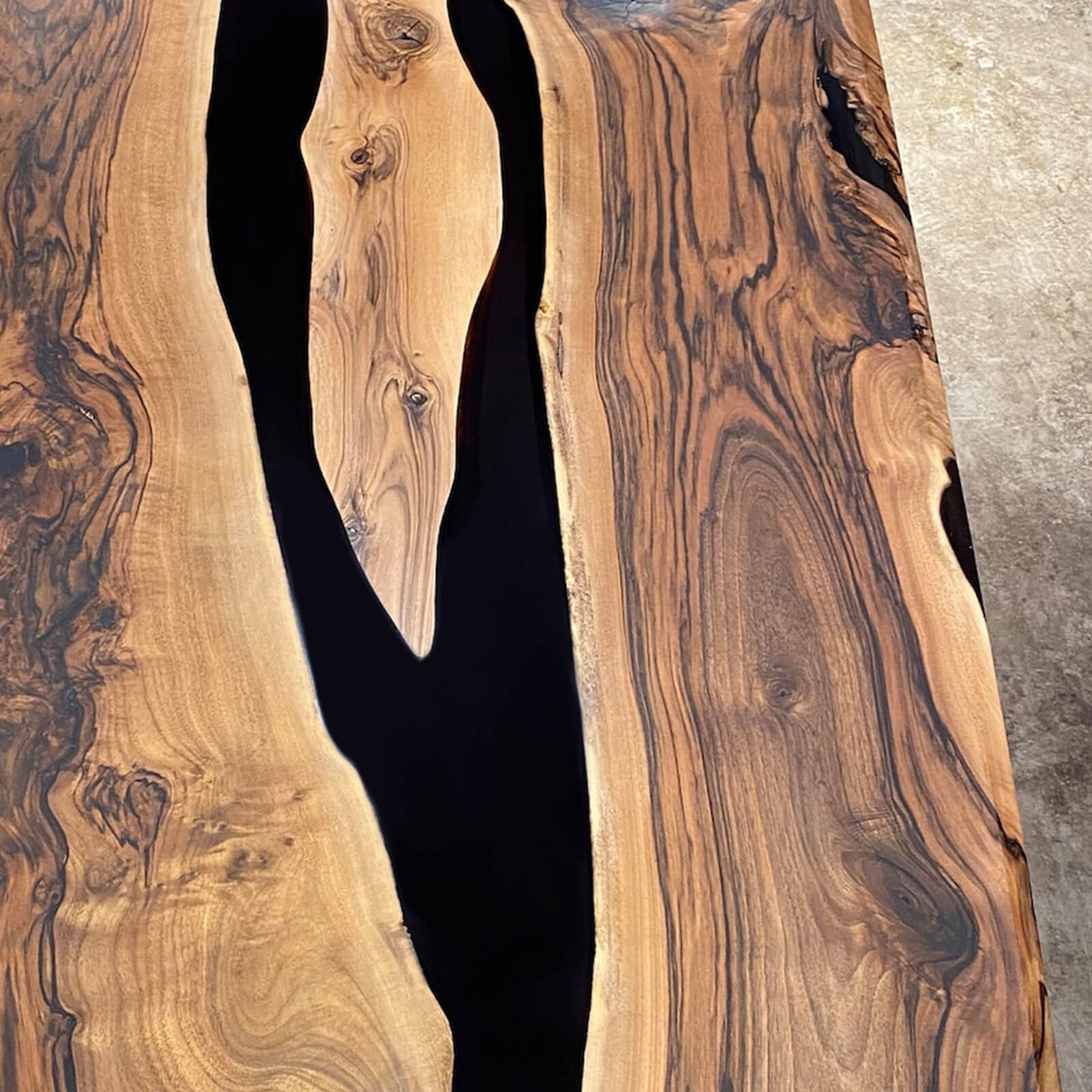 Custom Black Walnut Epoxy Resin River Table Black Resin ER-47 - image 7 | ThawHome