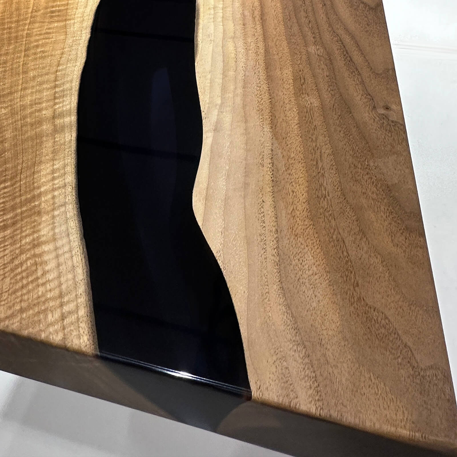 Custom Black Walnut Epoxy Resin River Table Black Resin QRT-83 - image 5 | ThawHome