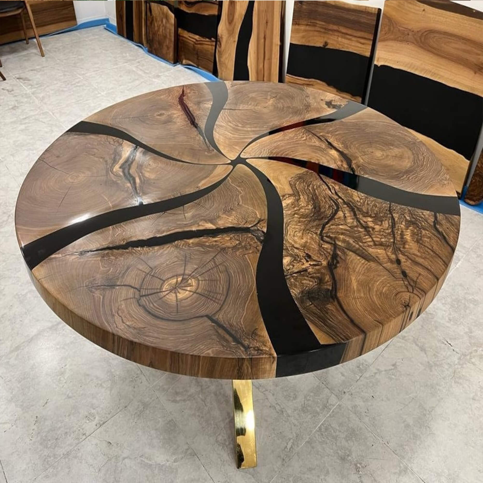 Custom Black Walnut Epoxy Resin Round Coffee Table Black Resin