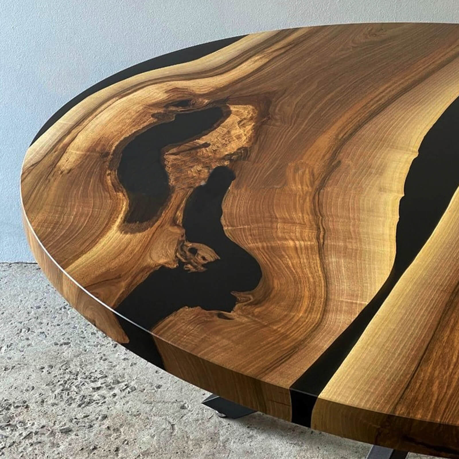 Custom Black Walnut Epoxy Resin Round Coffee Table Black Resin