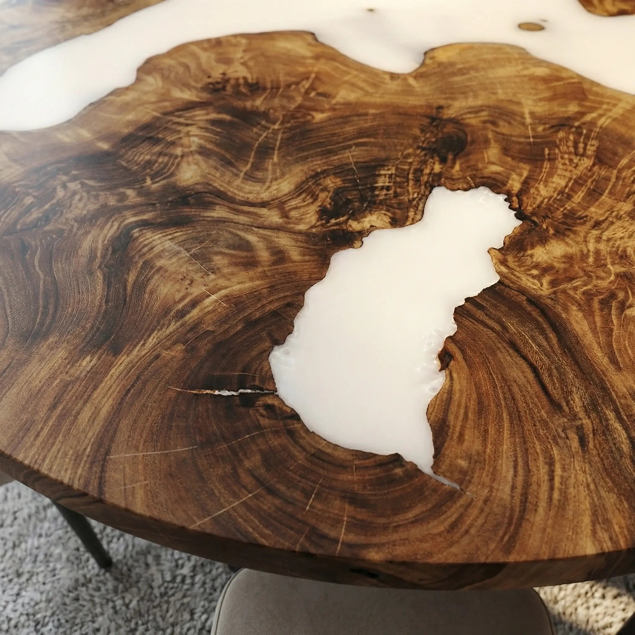Custom Black Walnut Epoxy Resin Round Coffee Table White Resin