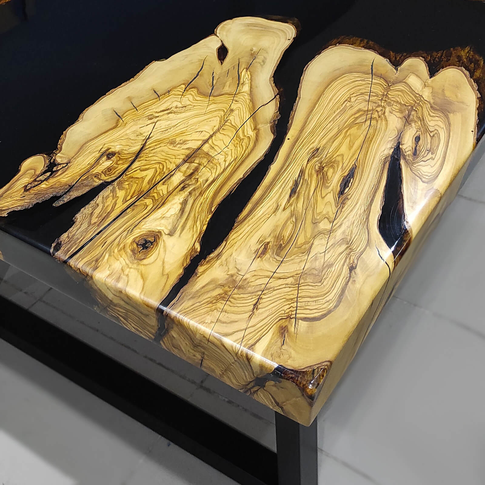 Custom Olive Epoxy Resin River Table Black Resin ORT-28 - image 6 | ThawHome