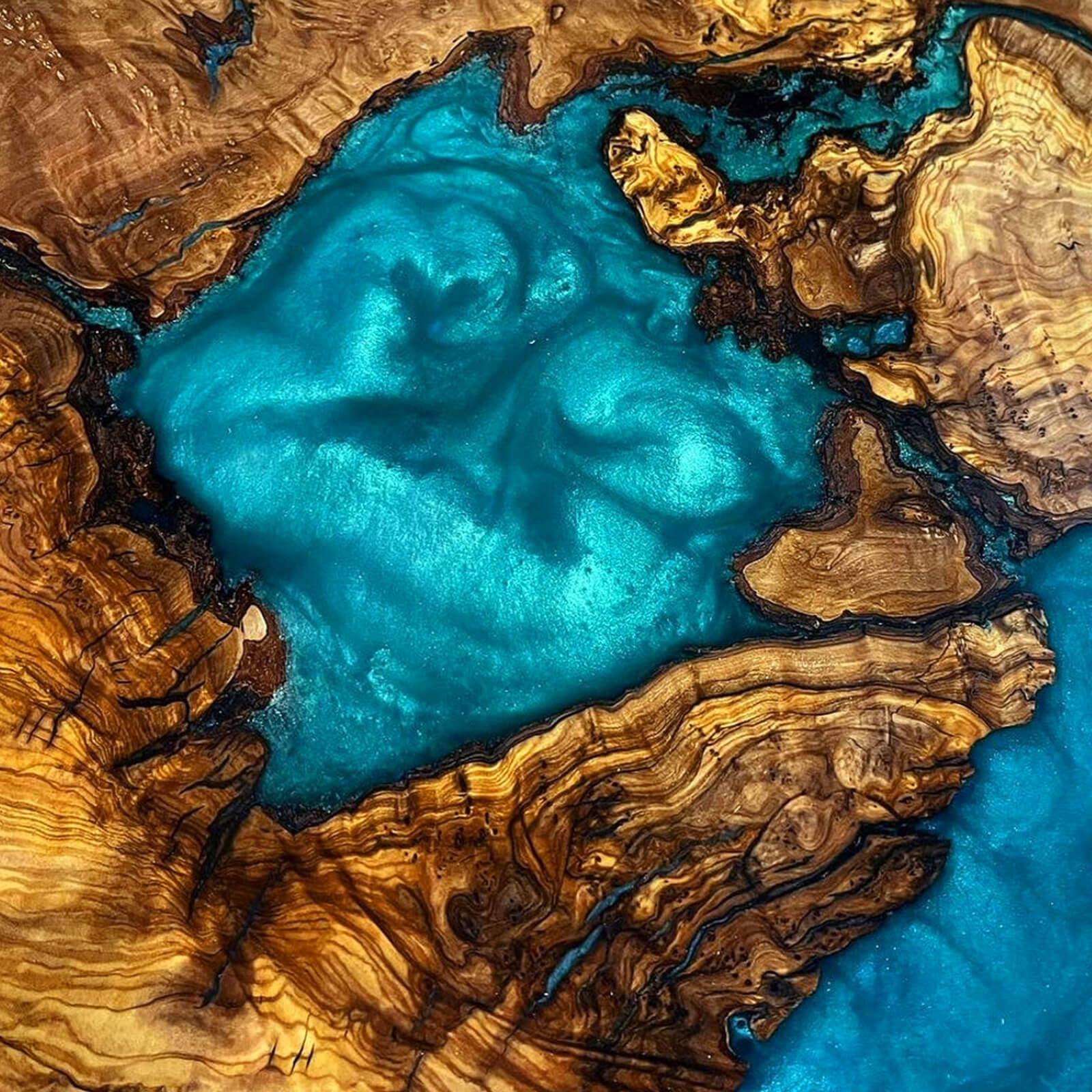Custom Olive Epoxy Resin Round Coffee Table Blue Resin