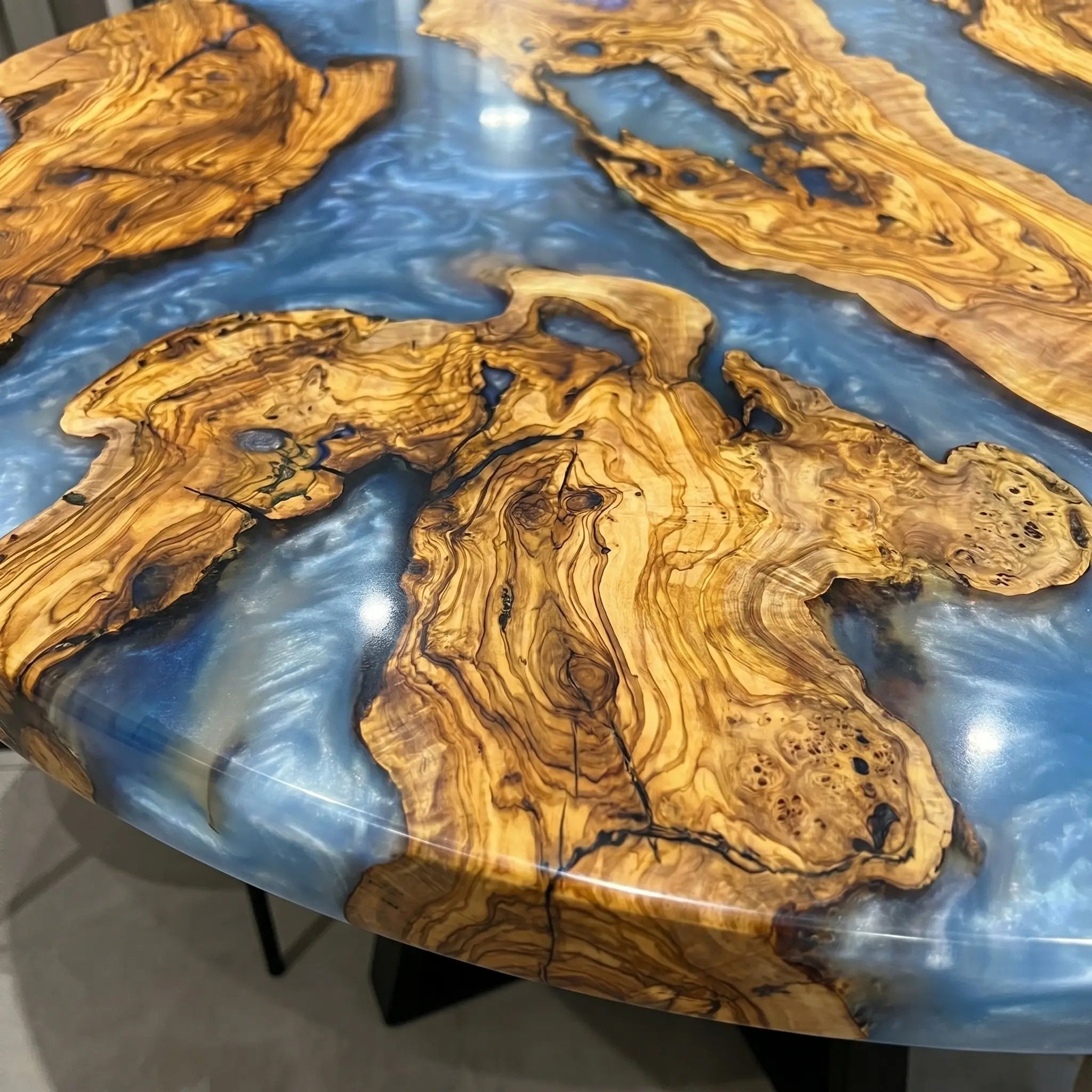 Custom Olive Epoxy Resin Round Coffee Table Grey Resin