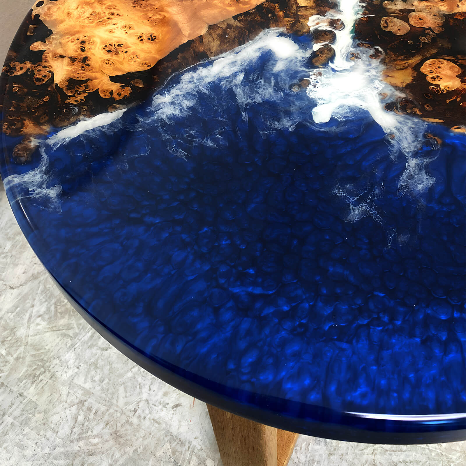 Custom Poplar Epoxy Resin Round Coffee Table Blue Green