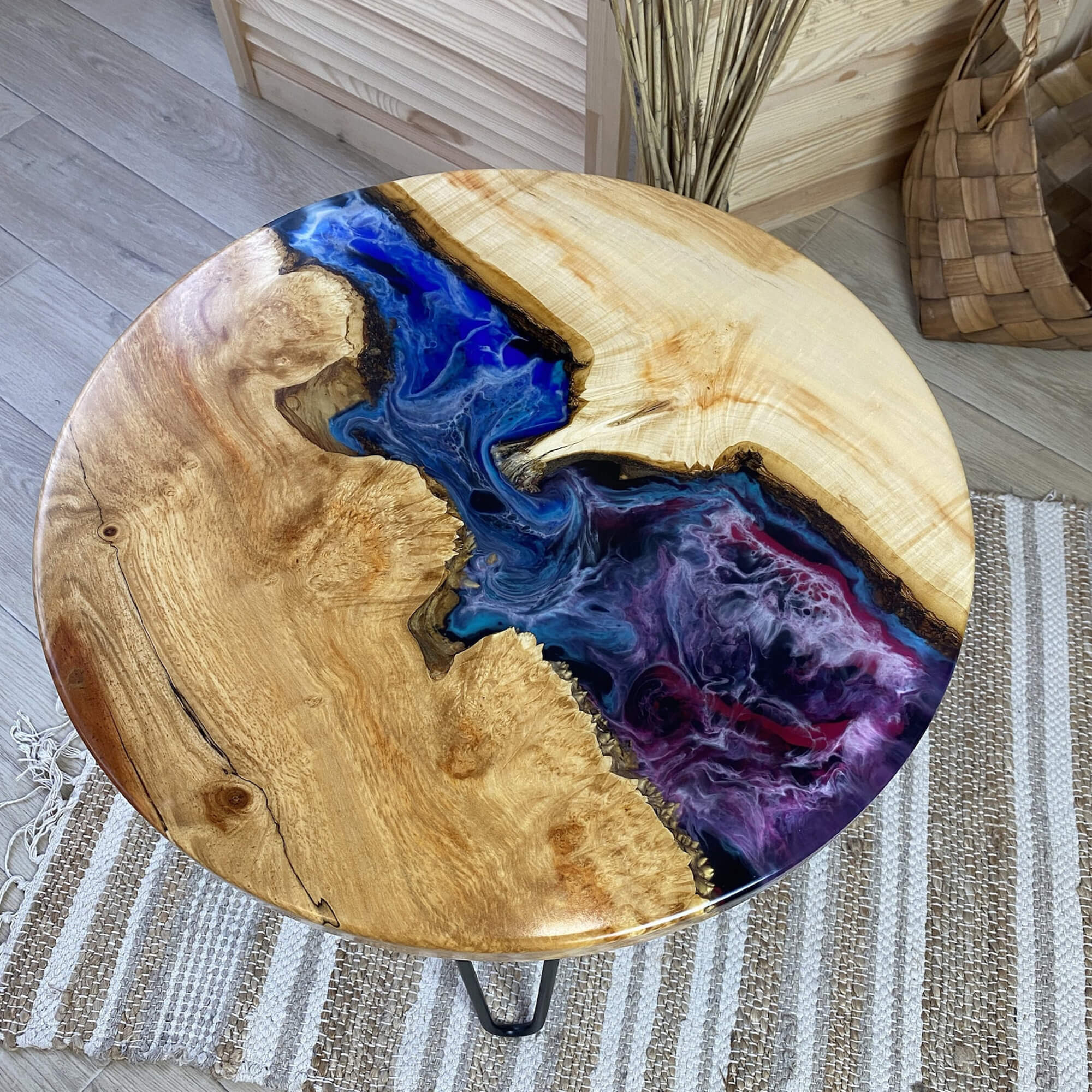 Custom Poplar Epoxy Resin Round Coffee Table Starry Resin