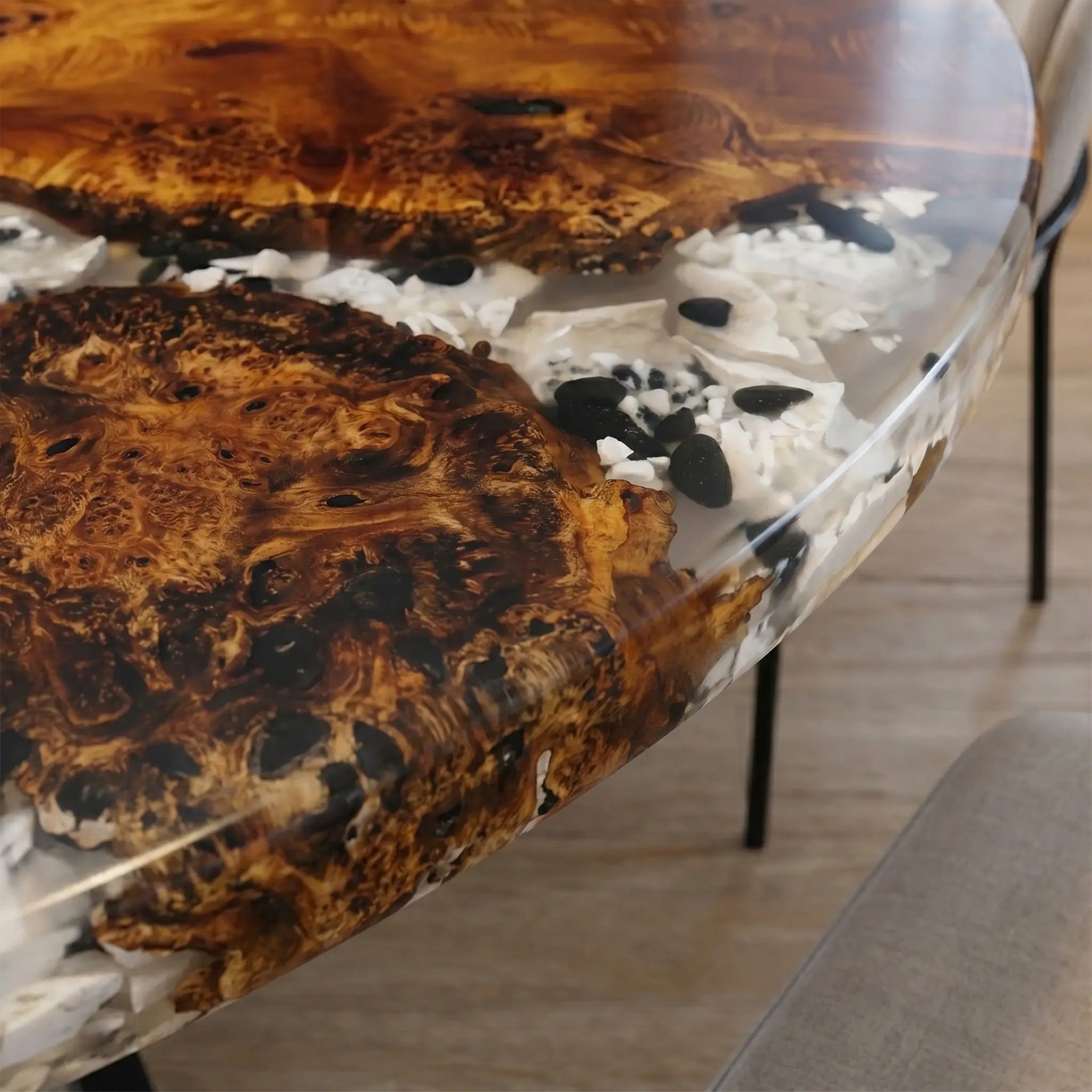 Custom Poplar Epoxy Resin Round Coffee Table White Resin