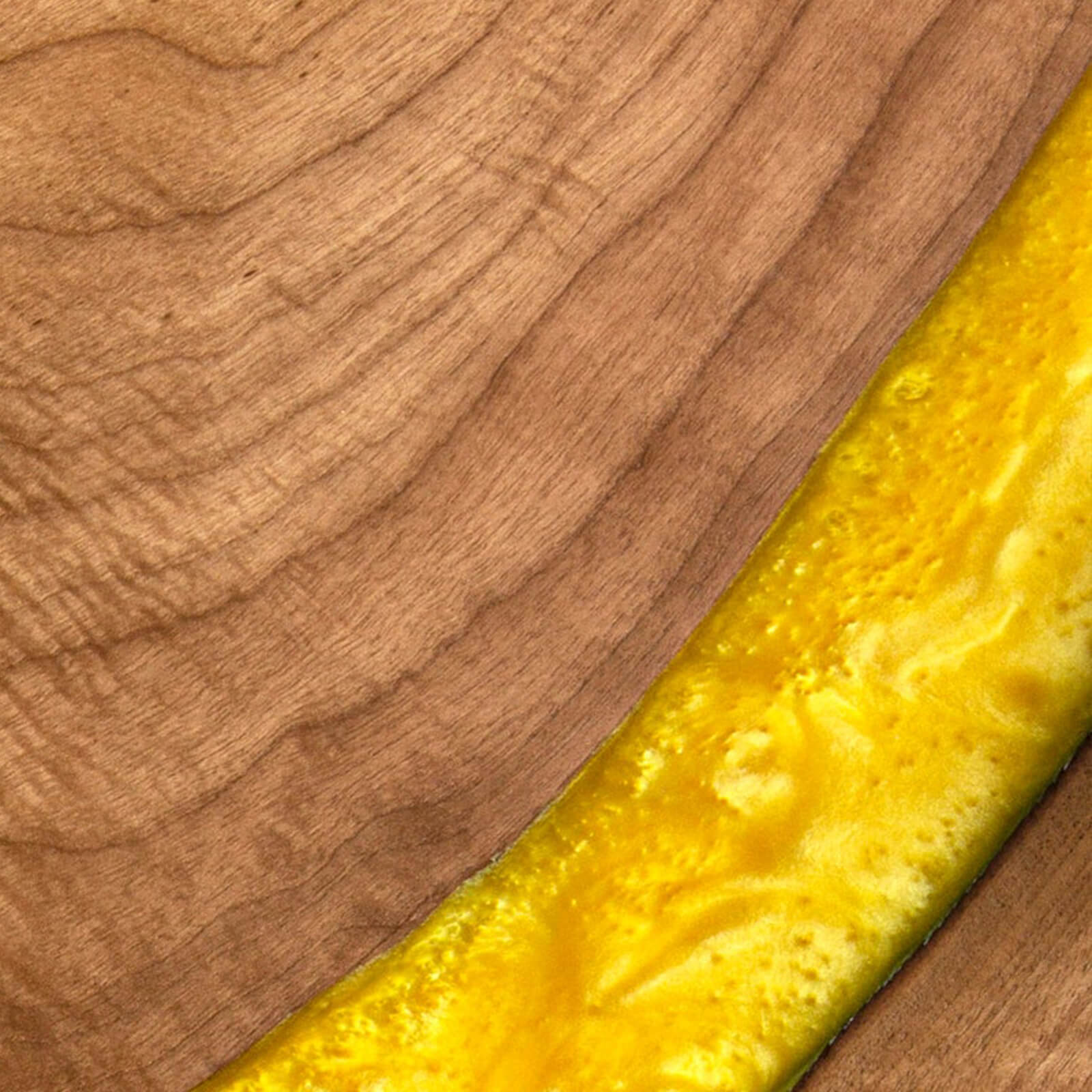 Custom Walnut Epoxy Resin Round Coffee Table Yellow Resin
