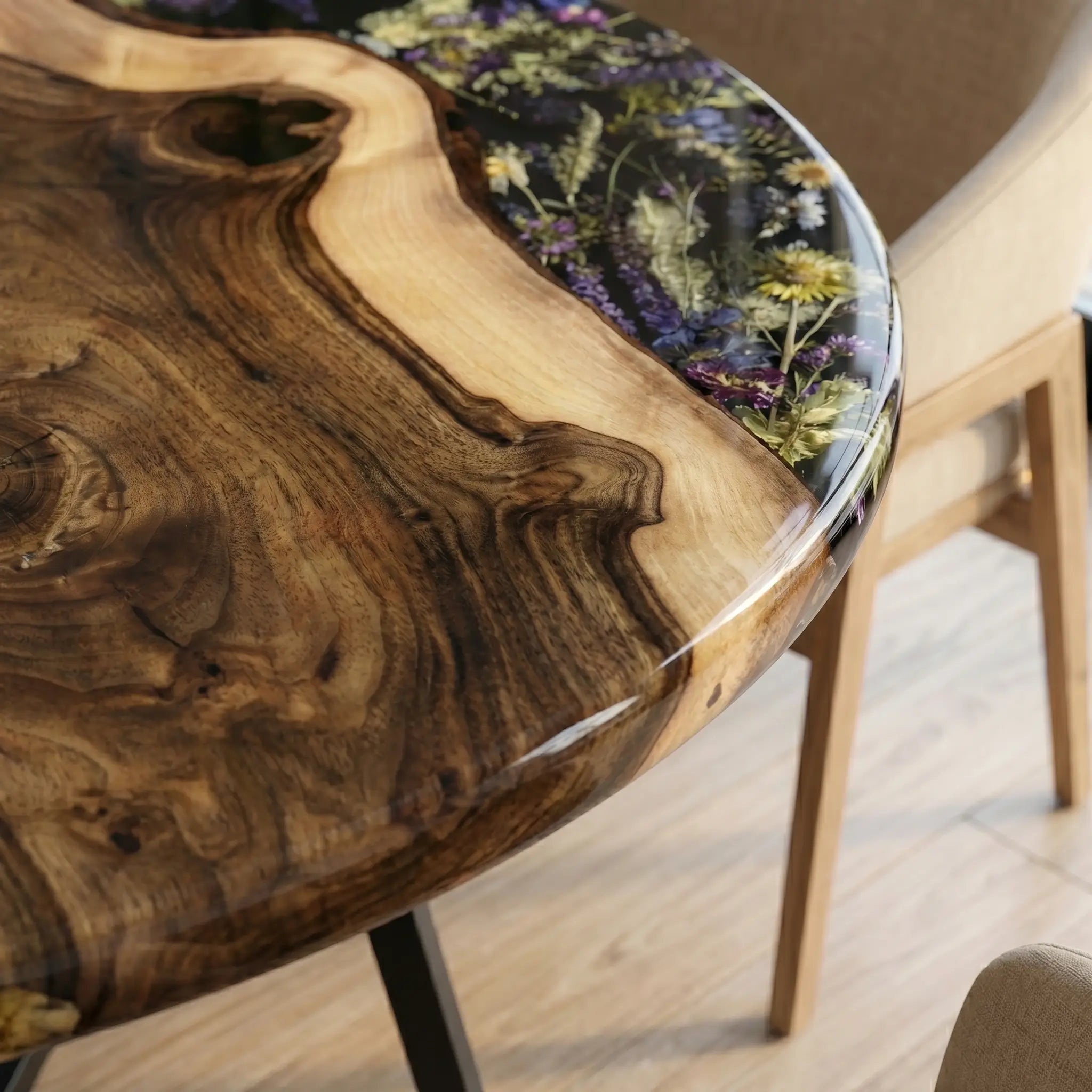 Custom Walnut Epoxy Resin Round Flower Coffee Table Black Resin